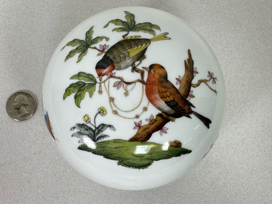 Hand Painted Herend Hungary Covered Round Box With Rothschild Bird Decoration 4.5W X 3H [Photo 5]