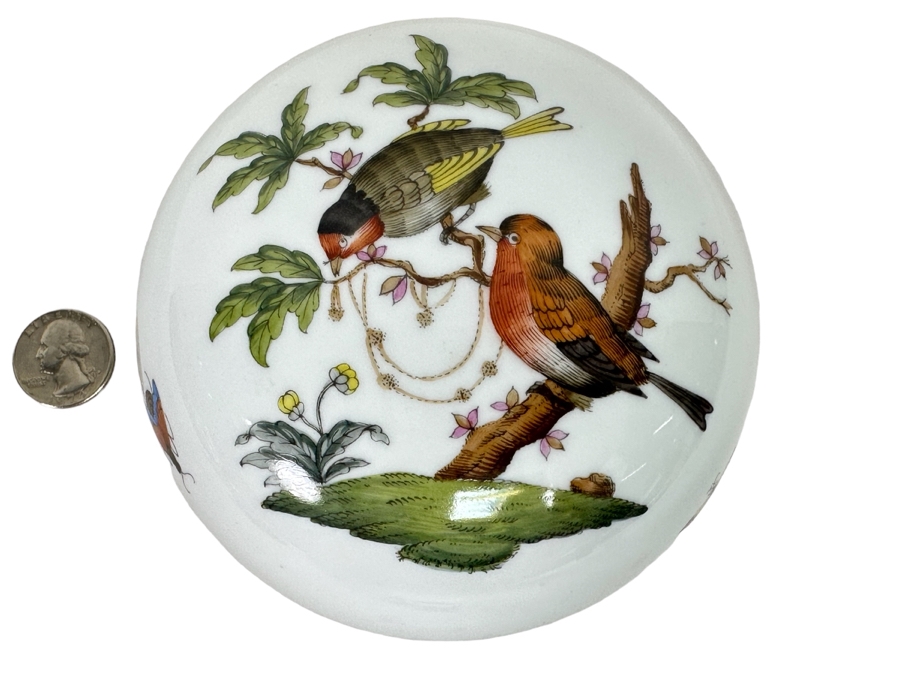 Hand Painted Herend Hungary Covered Round Box With Rothschild Bird Decoration 4.5W X 3H [Photo 2]