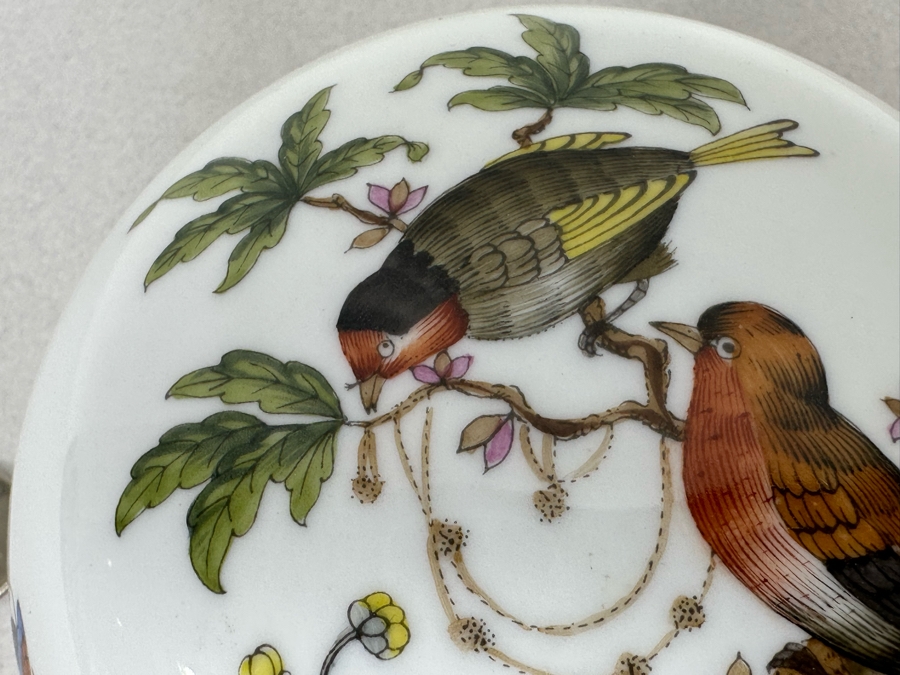 Hand Painted Herend Hungary Covered Round Box With Rothschild Bird Decoration 4.5W X 3H [Photo 7]