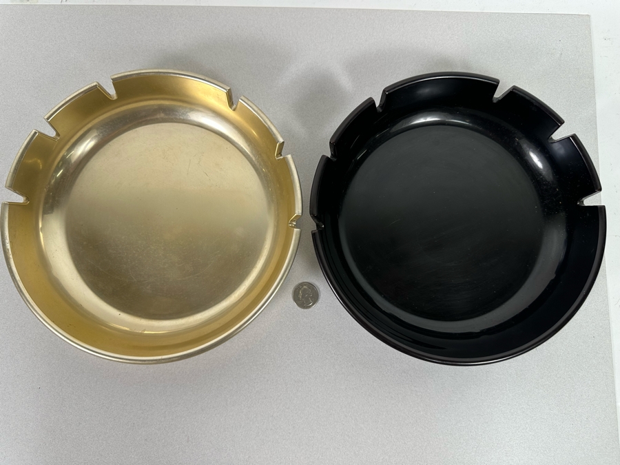 Pair Of Mid-Century Large Metal Ashtrays In Gold & Black 9.5R X 2H [Photo 3]