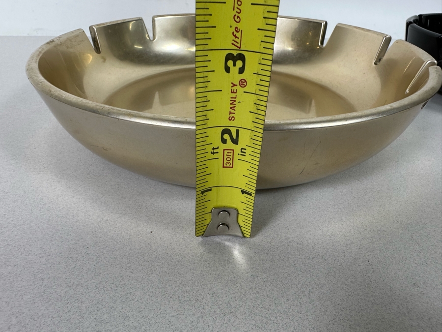 Pair Of Mid-Century Large Metal Ashtrays In Gold & Black 9.5R X 2H [Photo 9]