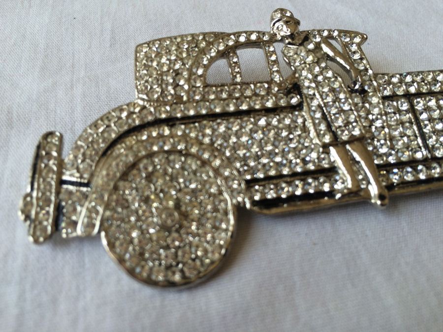Vintage Car Brooch [Photo 4]