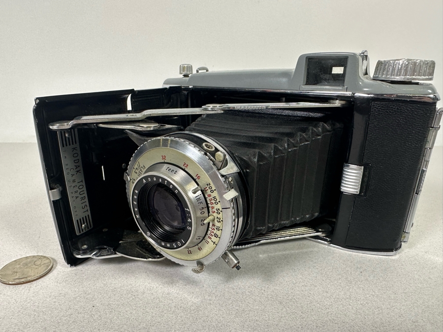 Vintage Kodak Tourist Bellows Camera [Photo 3]