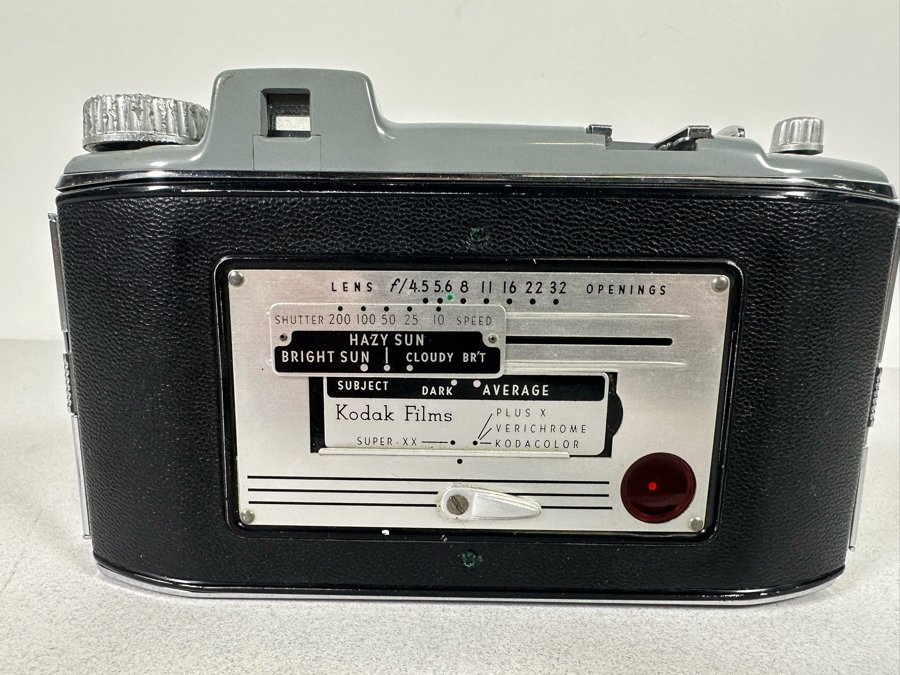 Vintage Kodak Tourist Bellows Camera [Photo 9]