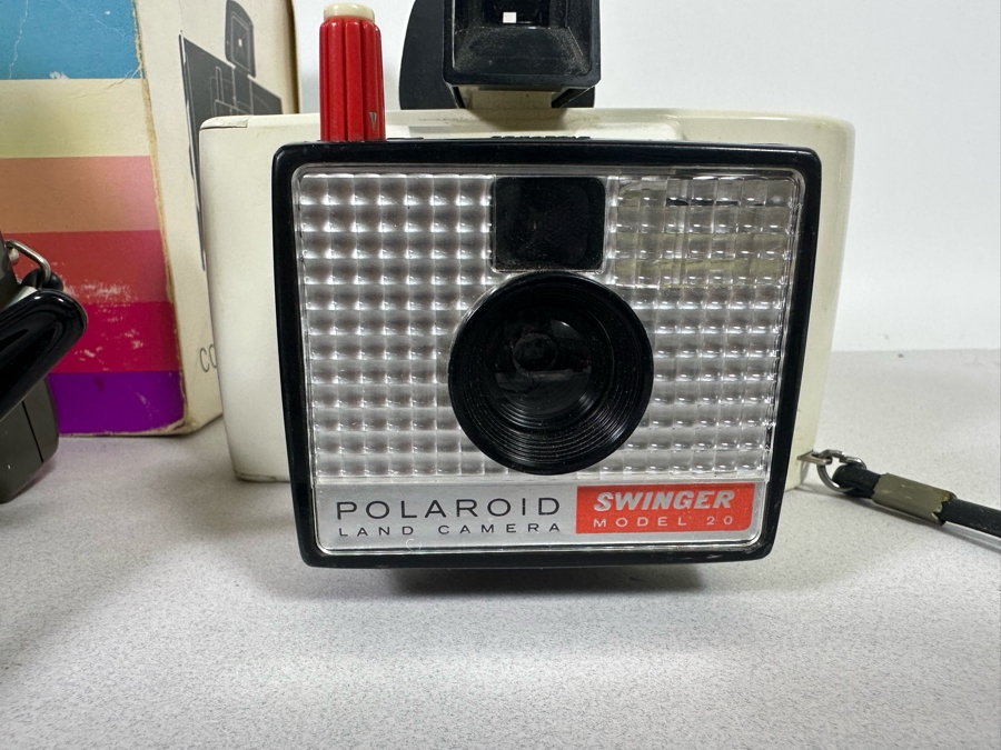 (3) Vintage Polaroid Cameras [Photo 5]