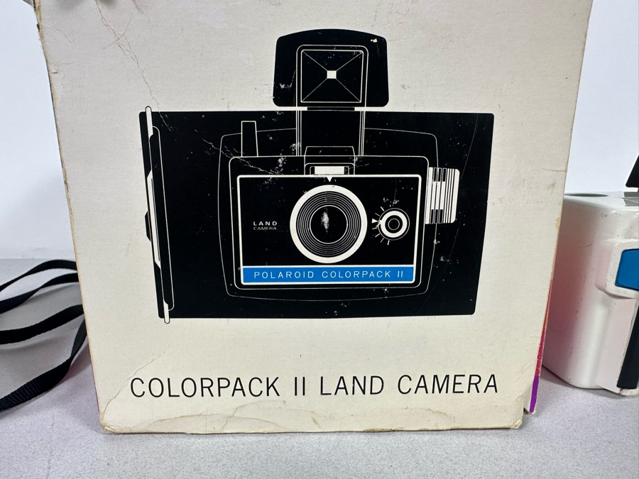 (3) Vintage Polaroid Cameras [Photo 14]