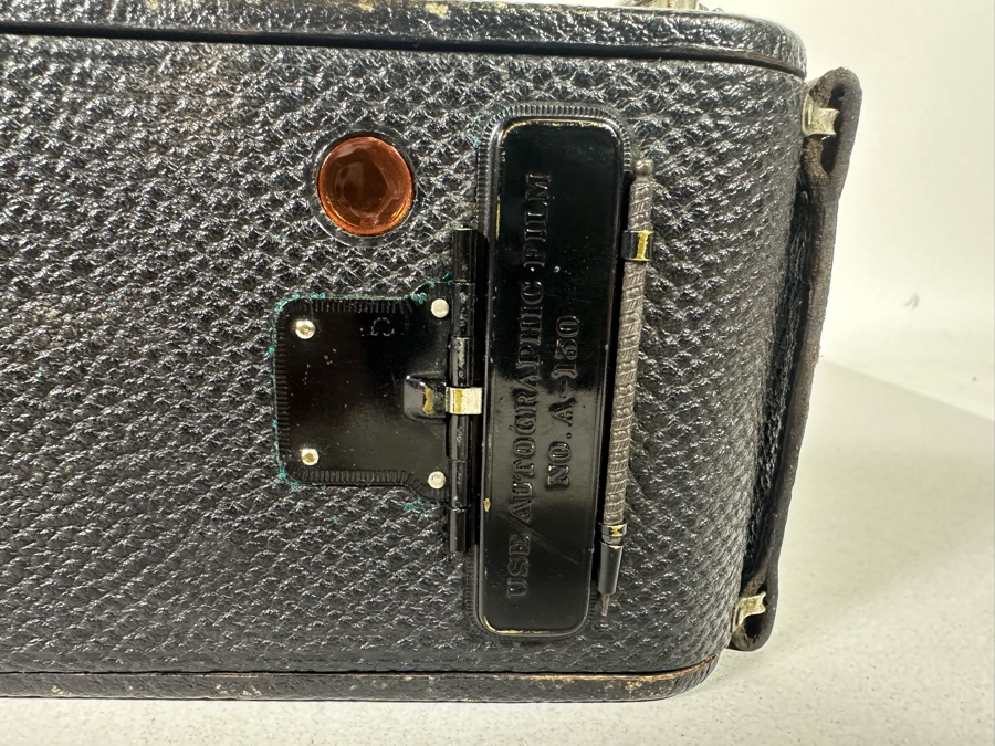 Vintage Kodak Vigilant Junior Six-20 And Antique Kodak Jr. No. 2-C Autographic Bellows Camera [Photo 24]