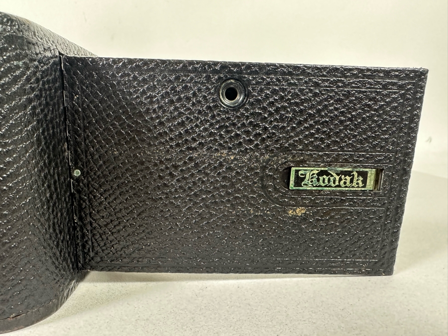 Vintage Kodak Vigilant Junior Six-20 And Antique Kodak Jr. No. 2-C Autographic Bellows Camera [Photo 25]