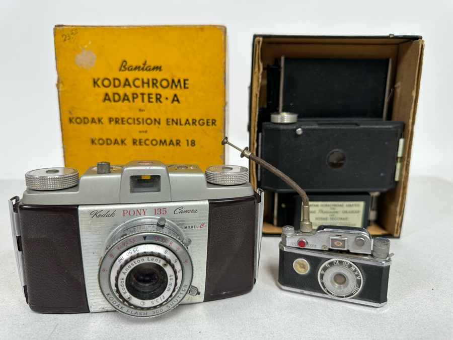 Vintage Kodak Pony 135 Film Camera, Bantam Kodachrome Adapter A For Kodak Precision Enlarger And Vintage Camera Style Lighter [Photo 2]