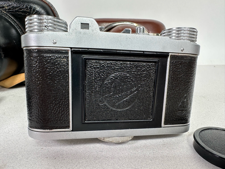 Vintage Canon Canonet Film Camera With EE Electric Eye Lens And Vintage German Altissa Altix Film Camera [Photo 16]
