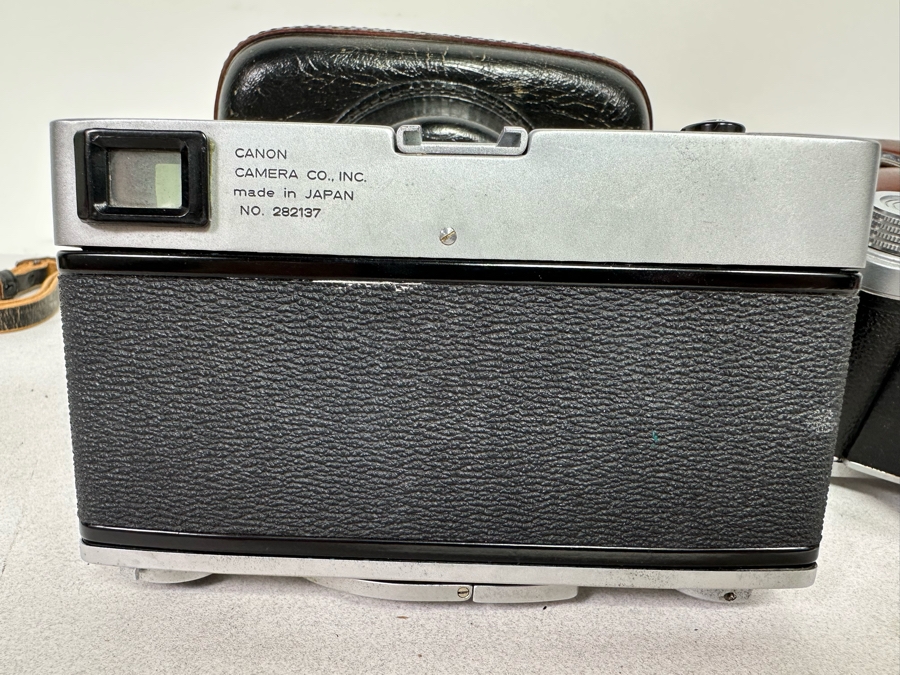 Vintage Canon Canonet Film Camera With EE Electric Eye Lens And Vintage German Altissa Altix Film Camera [Photo 9]