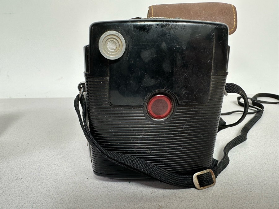 Vintage Kodak Brownie Hawkeye Camera, Vintage Argus Argoflex Seventy-Five And Vintage Kodak Brownie Starmatic Camera [Photo 18]