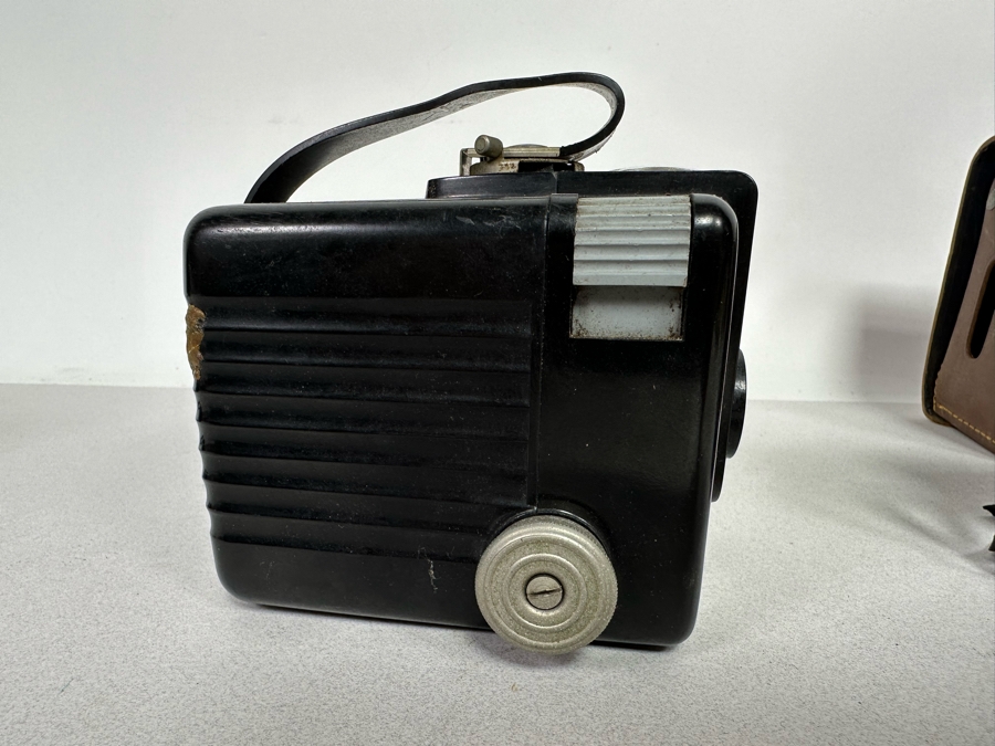 Vintage Kodak Brownie Hawkeye Camera, Vintage Argus Argoflex Seventy ...