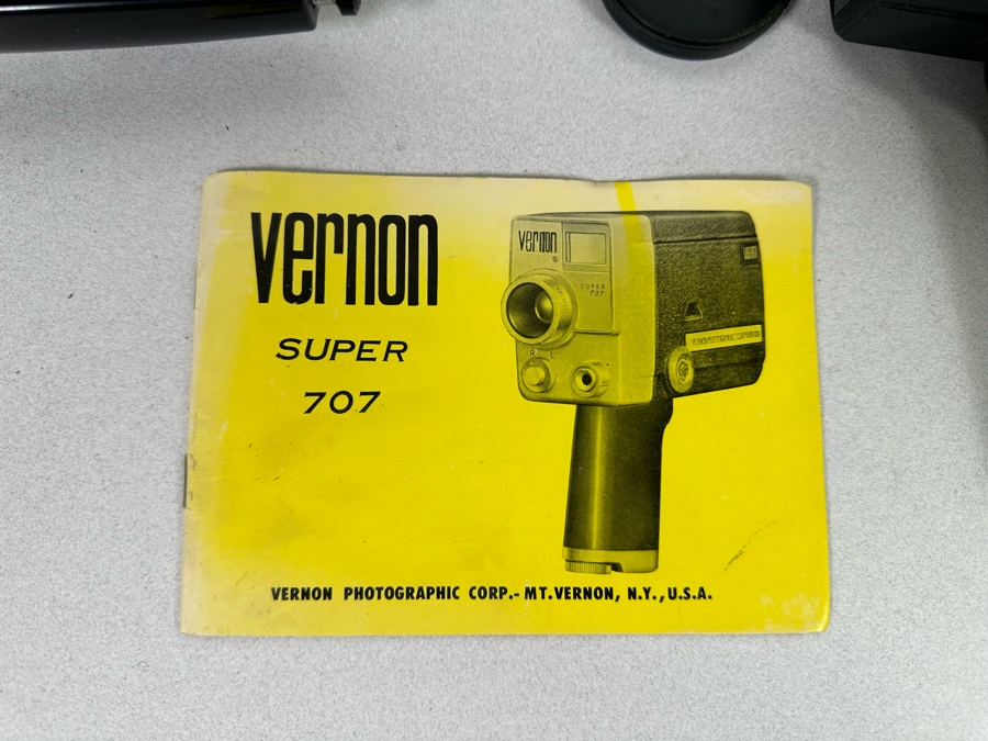 Collection Of Four Vintage Movie Motion Film Cameras [Photo 21]