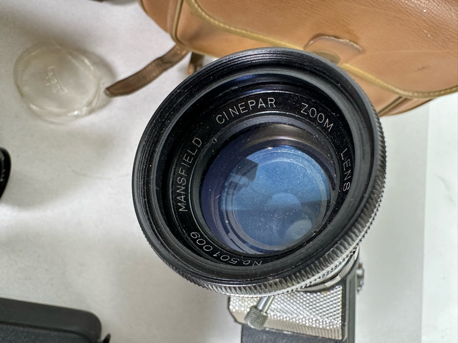 Collection Of Four Vintage Movie Motion Film Cameras [Photo 15]