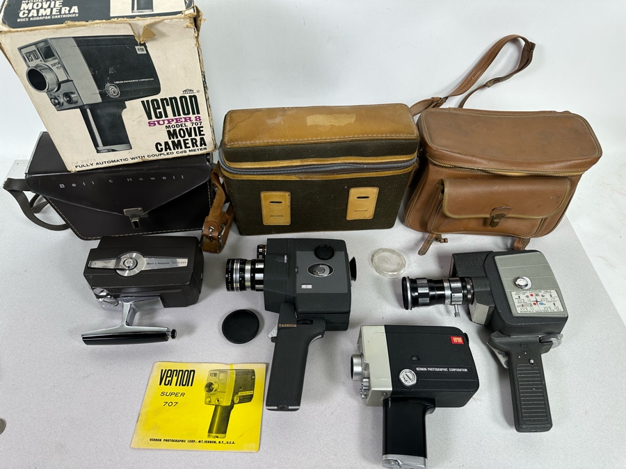 Collection Of Four Vintage Movie Motion Film Cameras [Photo 4]