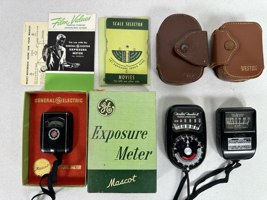 Three Vintage Light Exposure Meters [Photo 3]