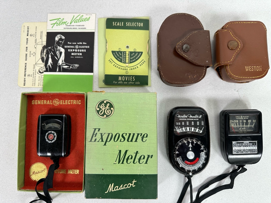 Three Vintage Light Exposure Meters [Photo 2]