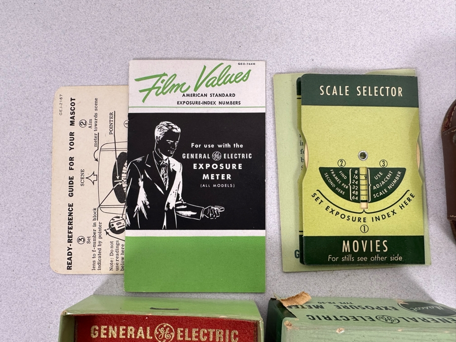 Three Vintage Light Exposure Meters [Photo 11]