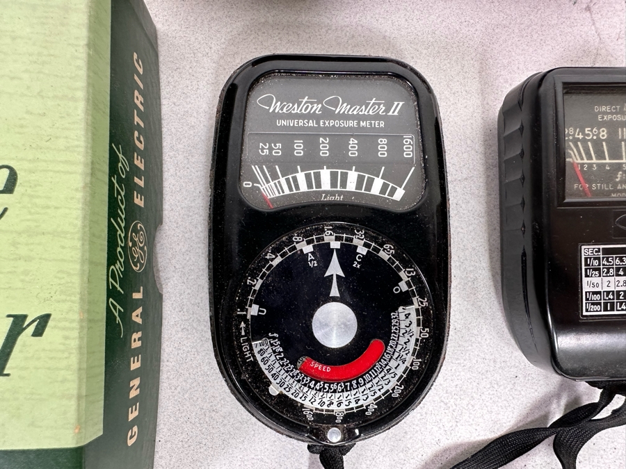 Three Vintage Light Exposure Meters [Photo 7]
