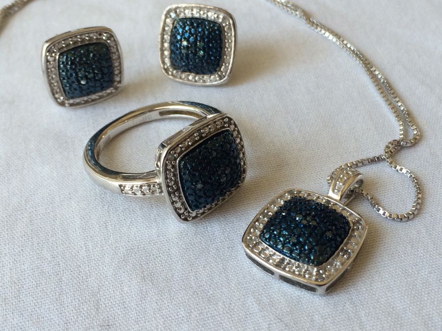 Costume Jewelry Lot [Photo 6]