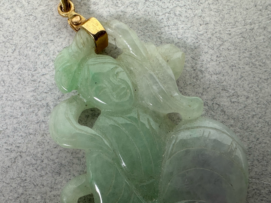 Vintage Chinese Carved Jade Pendant With 14K Gold Bale 10.1g [Photo 5]