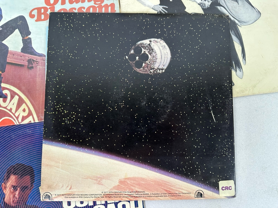 Vintage Vinyl Records: The Story Of Star Wars, Johnny Cash, George Harrison, Fleetwood Mac, Cat Stevens, Love [Photo 9]