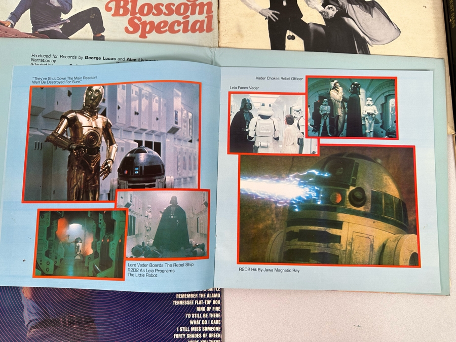 Vintage Vinyl Records: The Story Of Star Wars, Johnny Cash, George Harrison, Fleetwood Mac, Cat Stevens, Love [Photo 7]