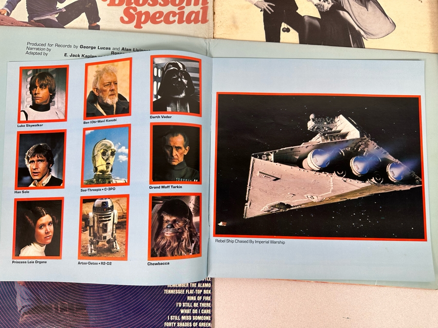 Vintage Vinyl Records: The Story Of Star Wars, Johnny Cash, George Harrison, Fleetwood Mac, Cat Stevens, Love [Photo 6]