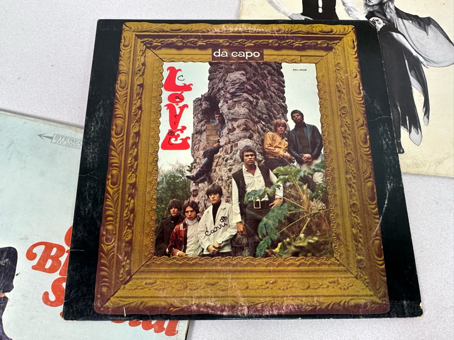 Vintage Vinyl Records: The Story Of Star Wars, Johnny Cash, George Harrison, Fleetwood Mac, Cat Stevens, Love [Photo 16]