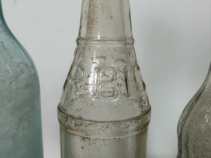 Collection Of Old Glass Bottles 11.5H-2H [Photo 11]