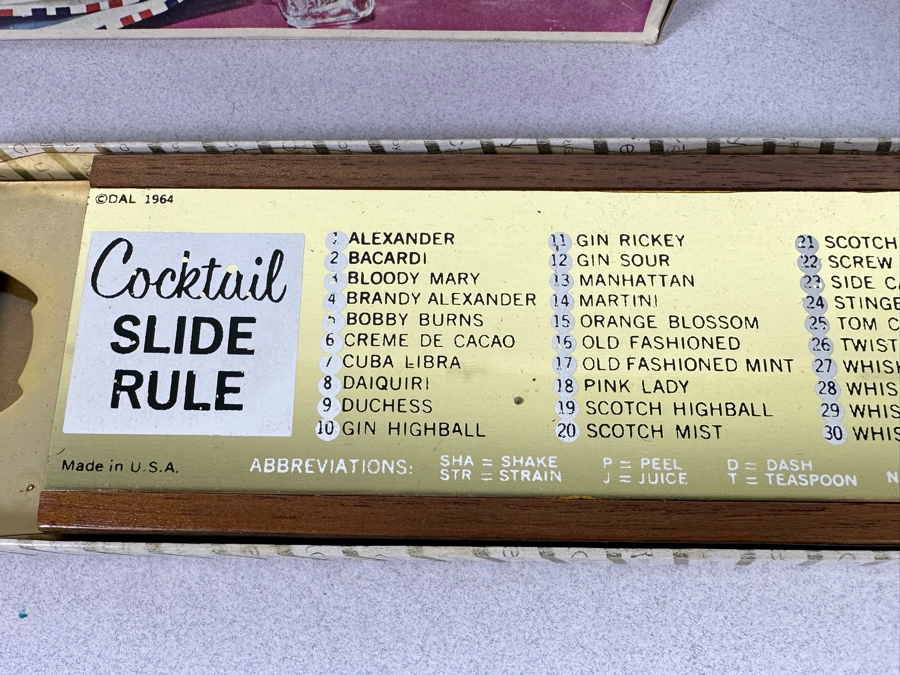 Collection Of Vintage Retirement Gag Gifts [Photo 4]