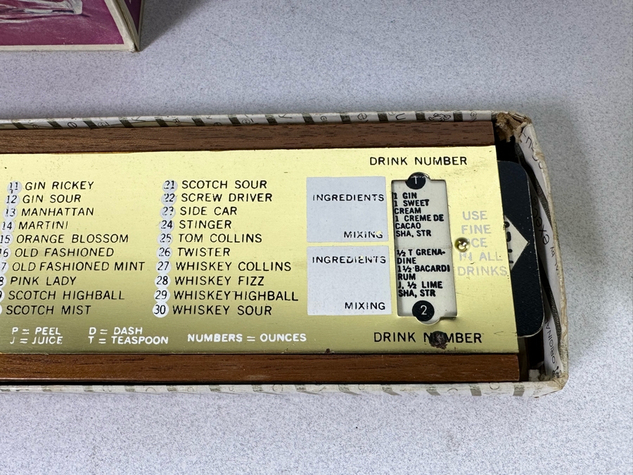 Collection Of Vintage Retirement Gag Gifts [Photo 5]