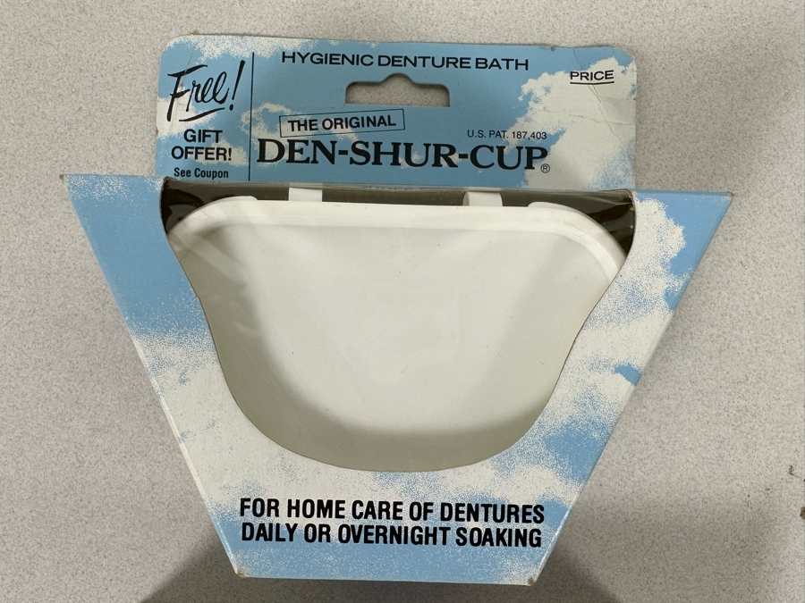 Collection Of Vintage Retirement Gag Gifts [Photo 11]