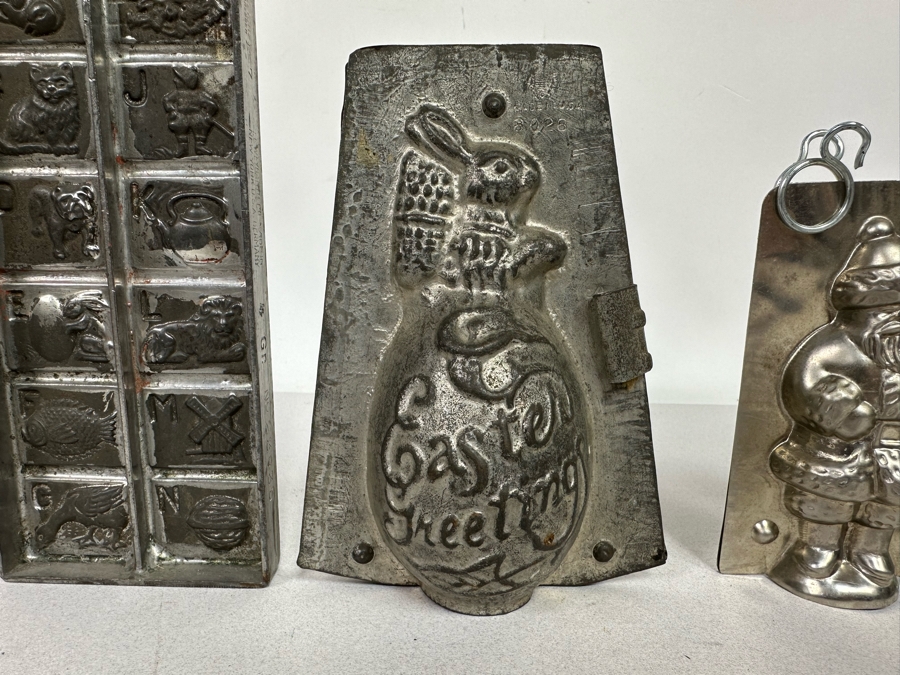 Collection Of Vintage Chocolate Molds [Photo 4]