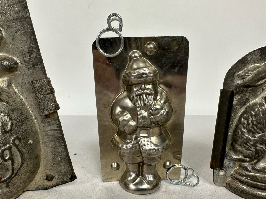 Collection Of Vintage Chocolate Molds [Photo 8]