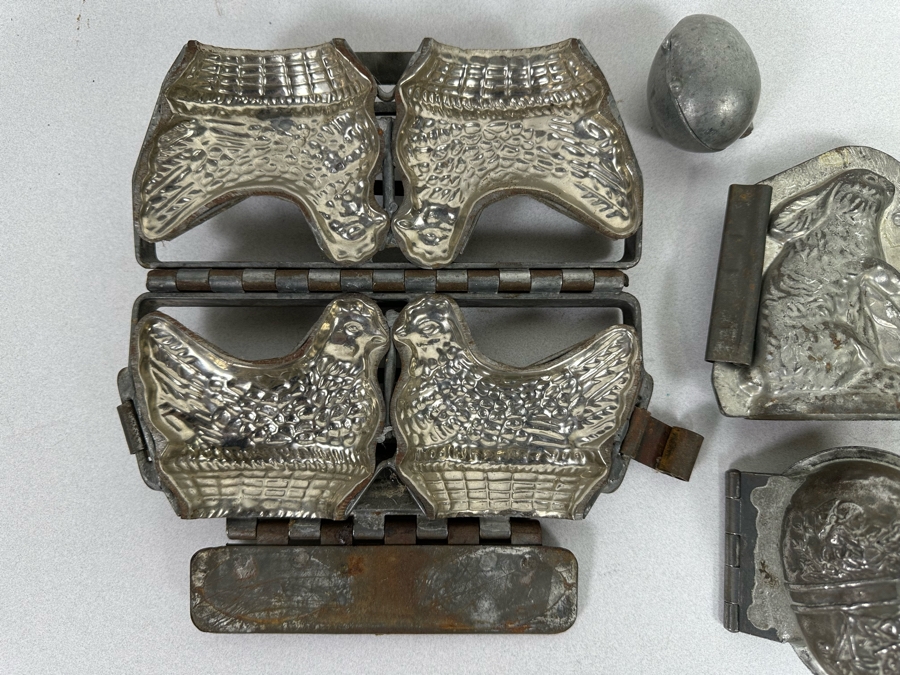 Collection Of Vintage Chocolate Molds [Photo 3]