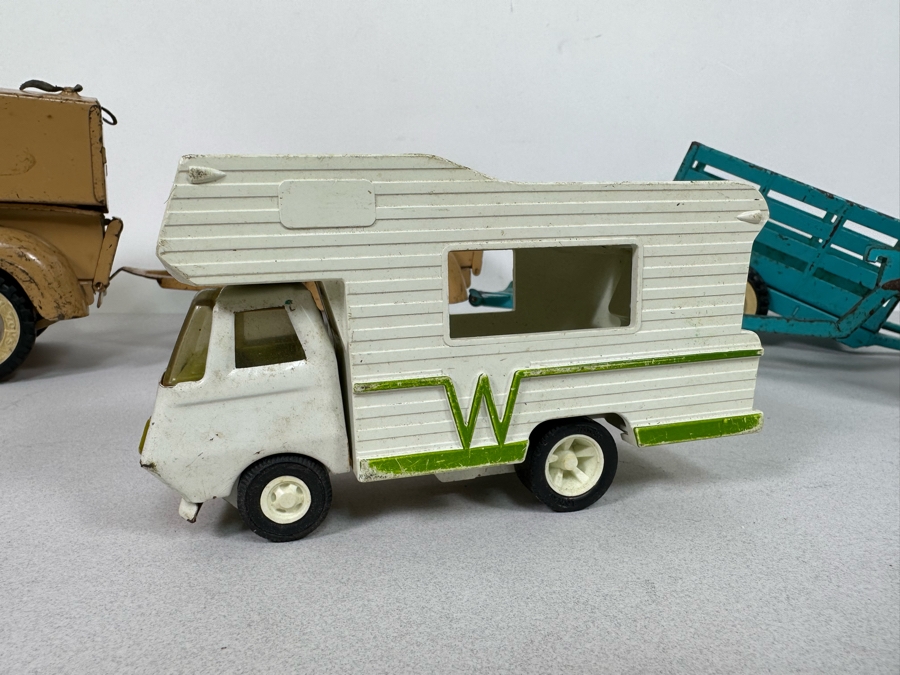 Collectionn Of Vintage Metal Tonka Trucks Cars With Trailers [Photo 16]