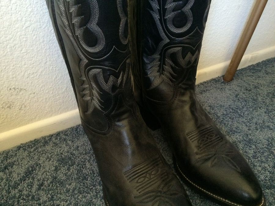 Tony Lama Black Cowboy Boots Size 13 [Photo 6]