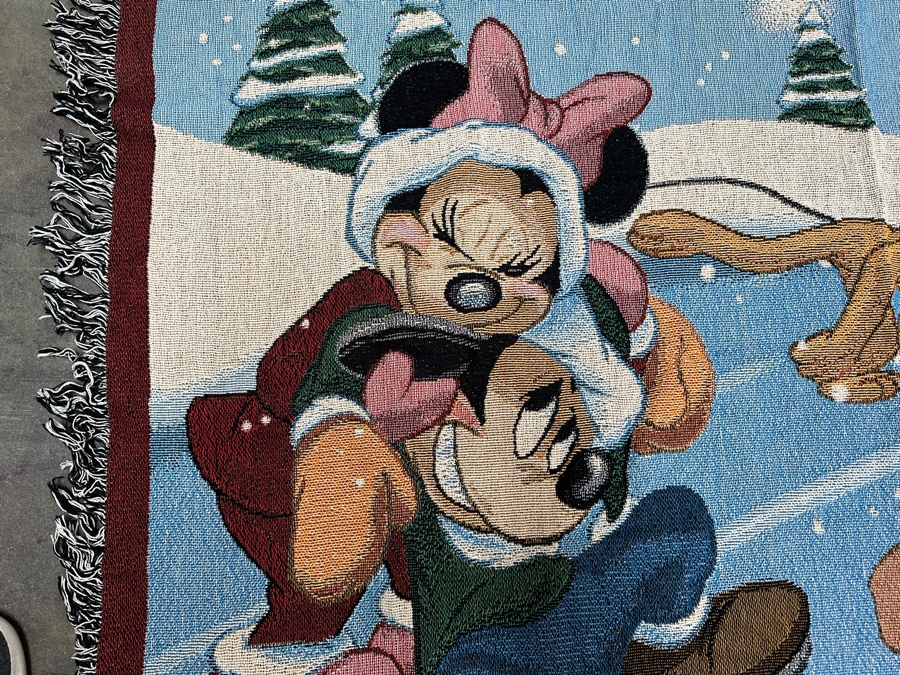 Disneyland Resort Woven Tapestry Throw Blanket 'Ice Skating' 56 x 48 [Photo 6]