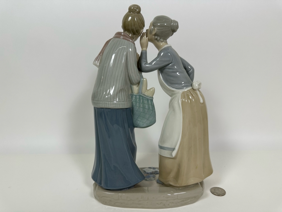 Lladro 'The Gossips' Porcelain Figurine 12H  [Photo 6]