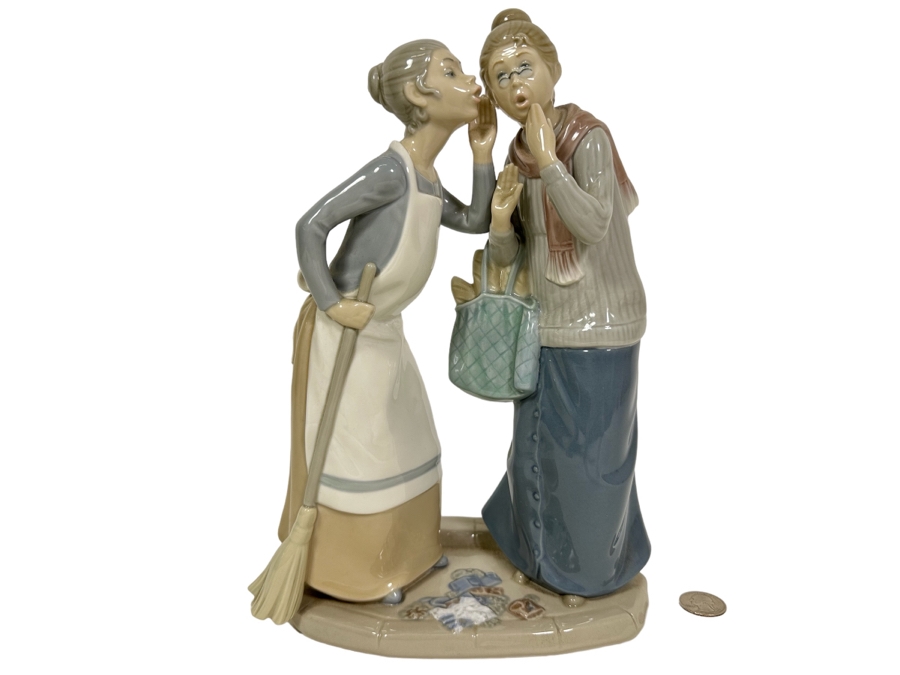 Lladro 'The Gossips' Porcelain Figurine 12H  [Photo 1]