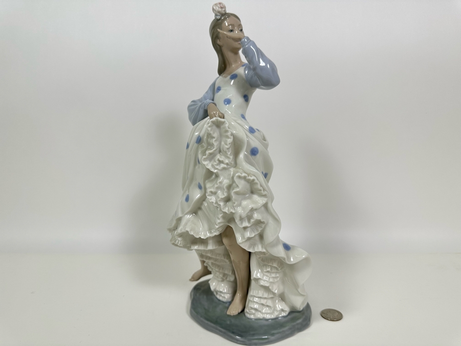 Nao by Lladro Porcelain Figurine of Flamenco Dancer 14H