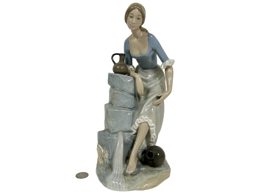 Nao by Lladro Girl with Water Barrels Porcelain Figurine 13.5H [Photo 1]