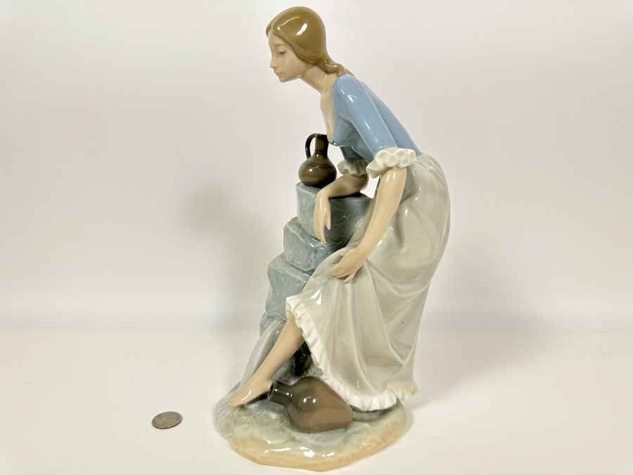 Nao by Lladro Girl with Water Barrels Porcelain Figurine 13.5H [Photo 3]