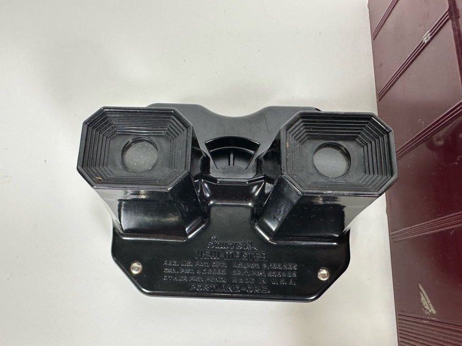 Vintage View-Master With Reels Of Water Skiing, San Francisco, Miss America Beauty Pageant, Movie Stars, Italy And More [Photo 5]