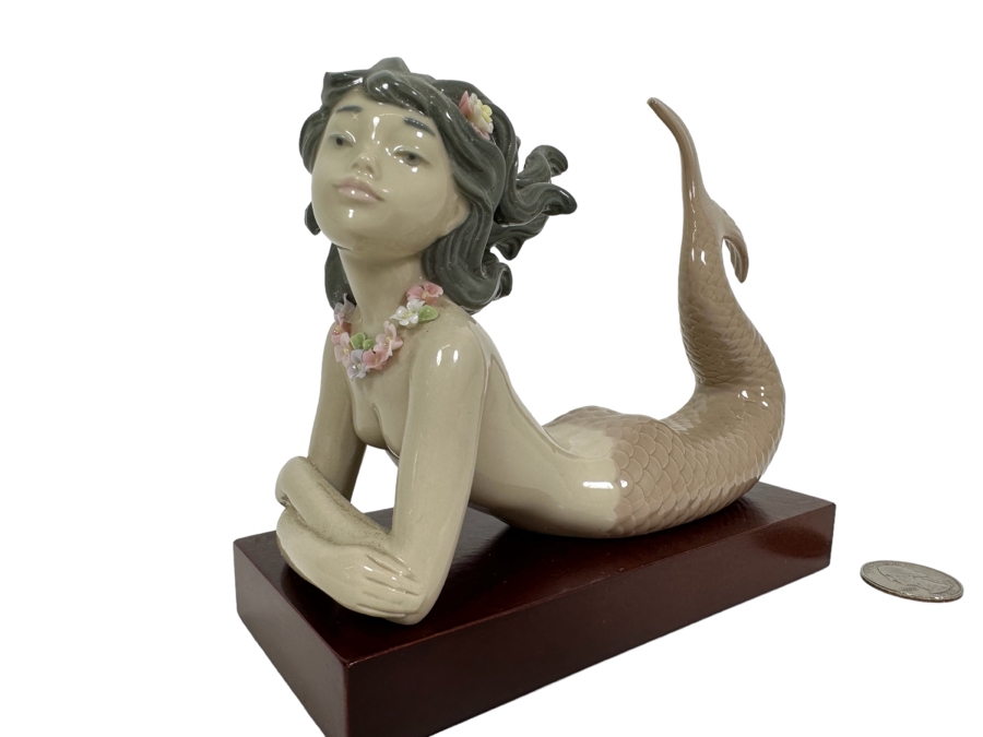 Lladro 'Fantasy Mermaid' Porcelain Figurine with Box 4.3H [Photo 1]