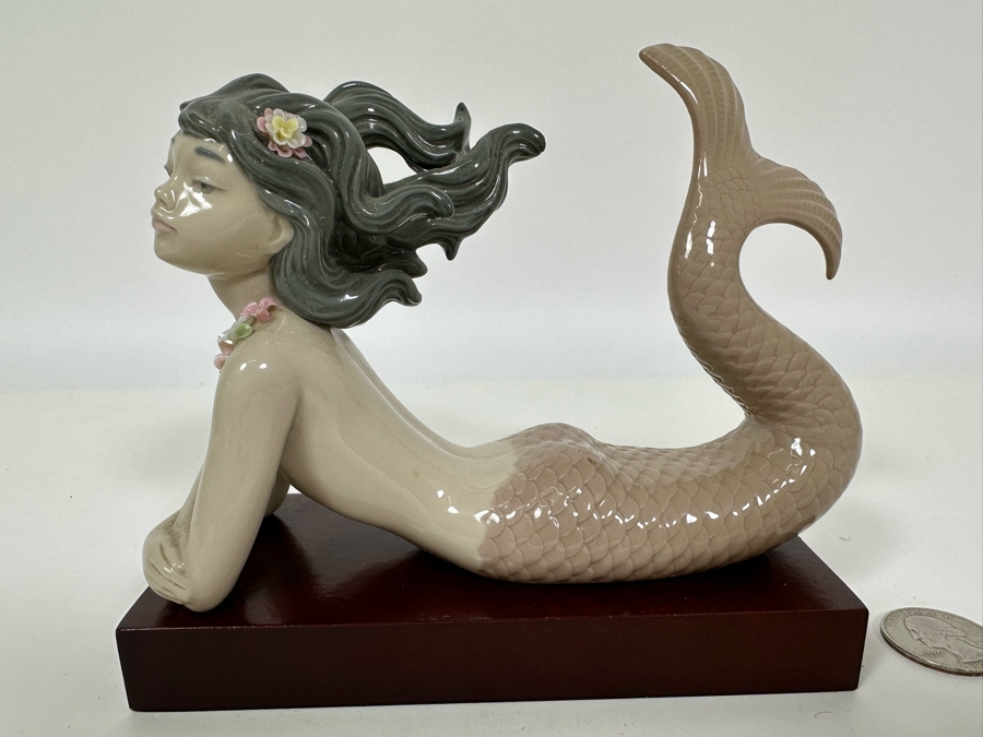Lladro 'Fantasy Mermaid' Porcelain Figurine with Box 4.3H [Photo 6]