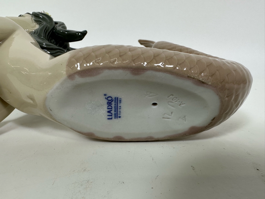 Lladro 'Fantasy Mermaid' Porcelain Figurine with Box 4.3H [Photo 14]