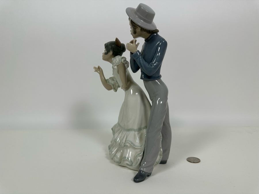 Nao by Lladro Gypsy Group Flamenco Dancing Couple Porcelain Figurine 10.5H [Photo 8]